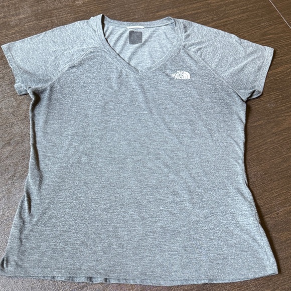 North Face t-shirt - Picture 1 of 5